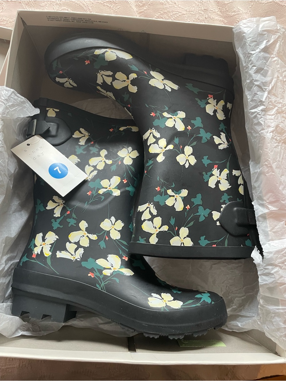 Floral Rainboots NWT